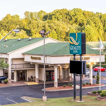 Quality Inn University Уинстон-Сейлем Экстерьер фото